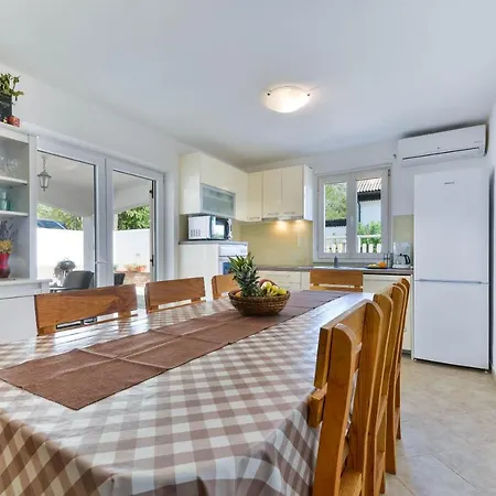 House Ferienhaus *