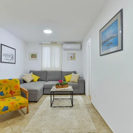 House Tatil Evi